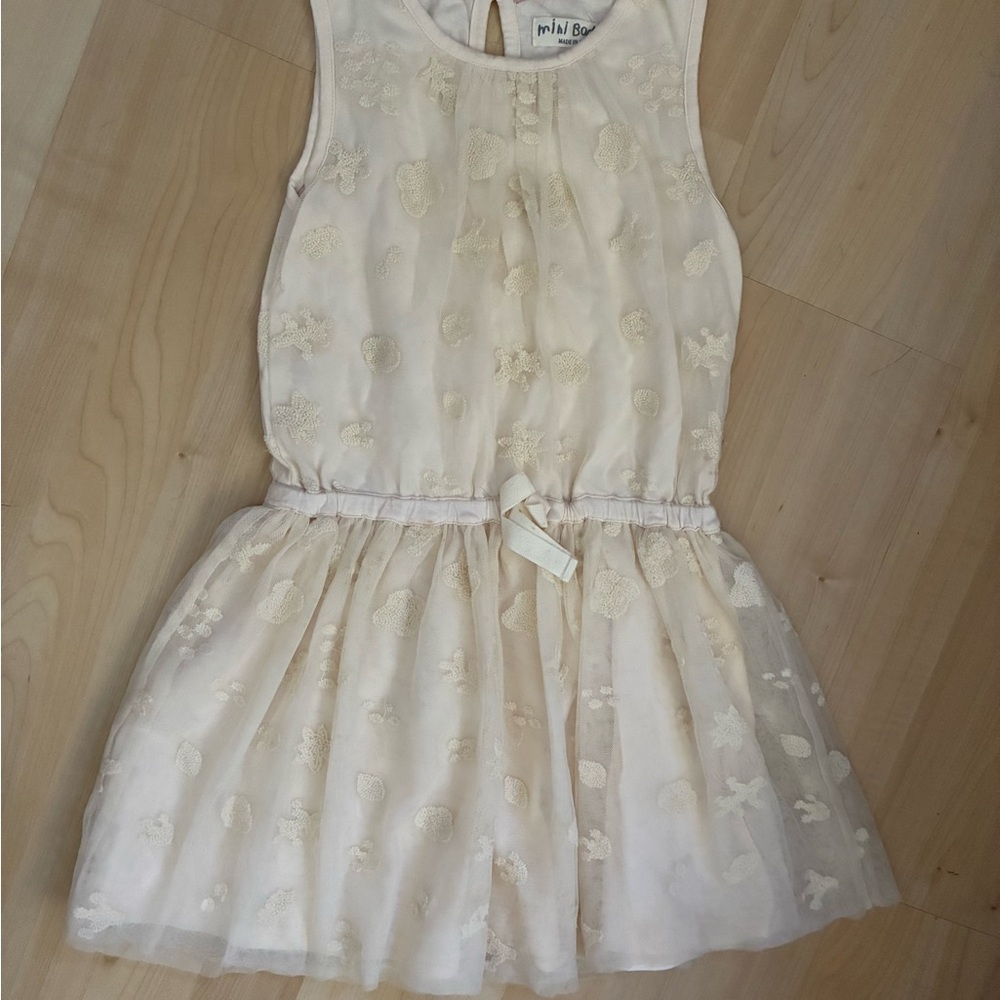 Mini Boden Cream Embroidered Dress Sleeveless Crew Neck 5-6